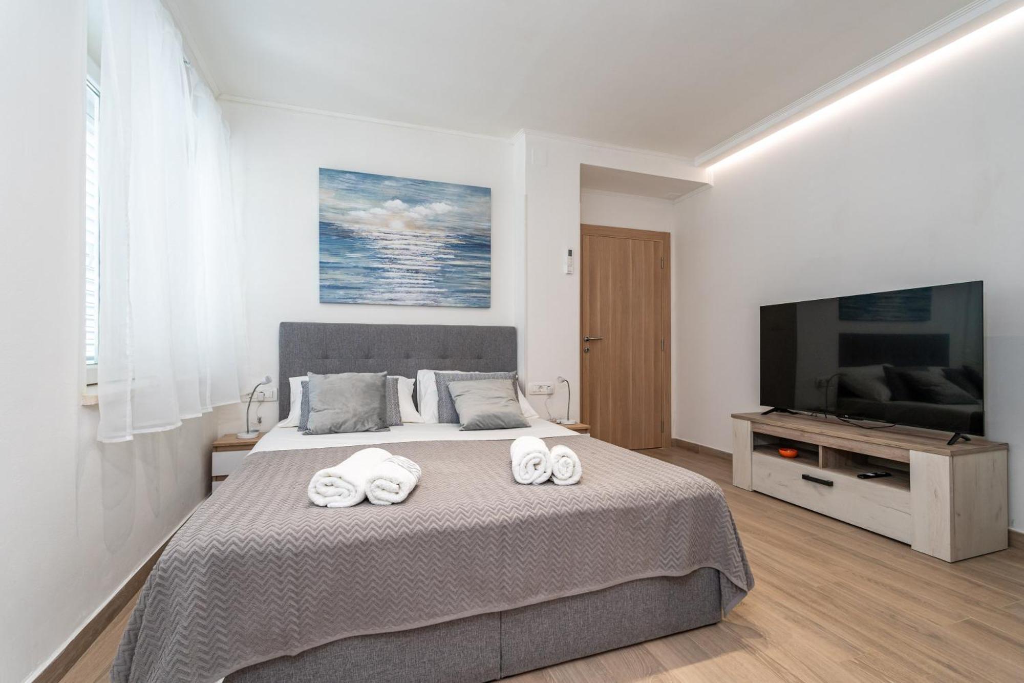 Anmarie With Free Parking Apartment Дубровник Стая снимка